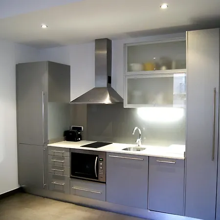 Places4stay Ramblas 1bd Apartamento *